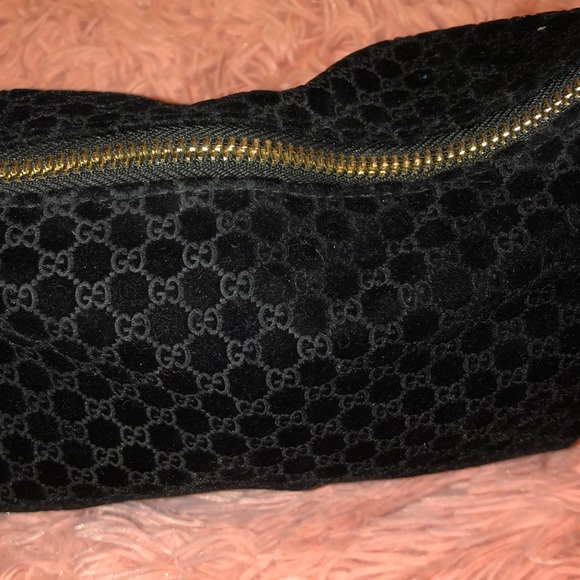 GUCCI - Picture 3 of 3